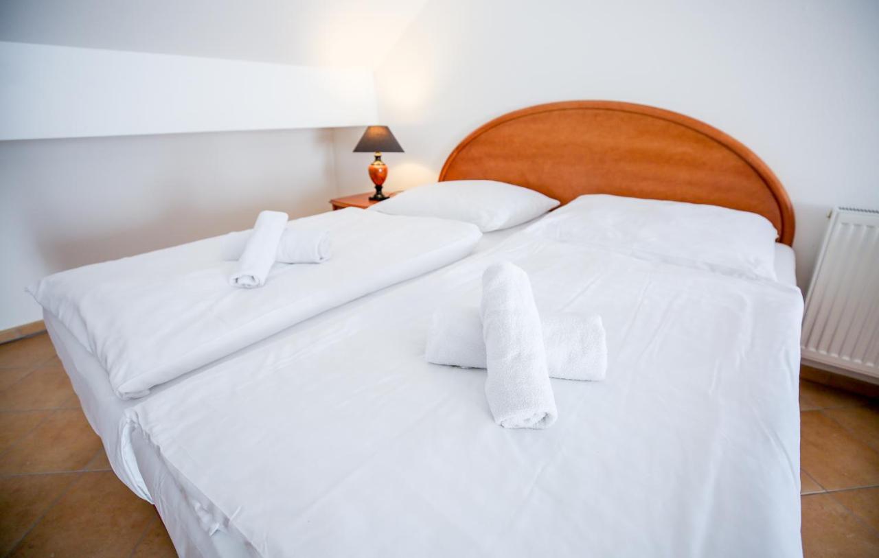 Hotel Barborka Přední Výtoň Eksteriør billede